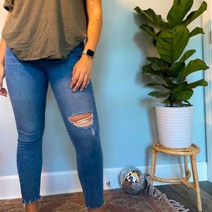 Zara distressed skinny jean